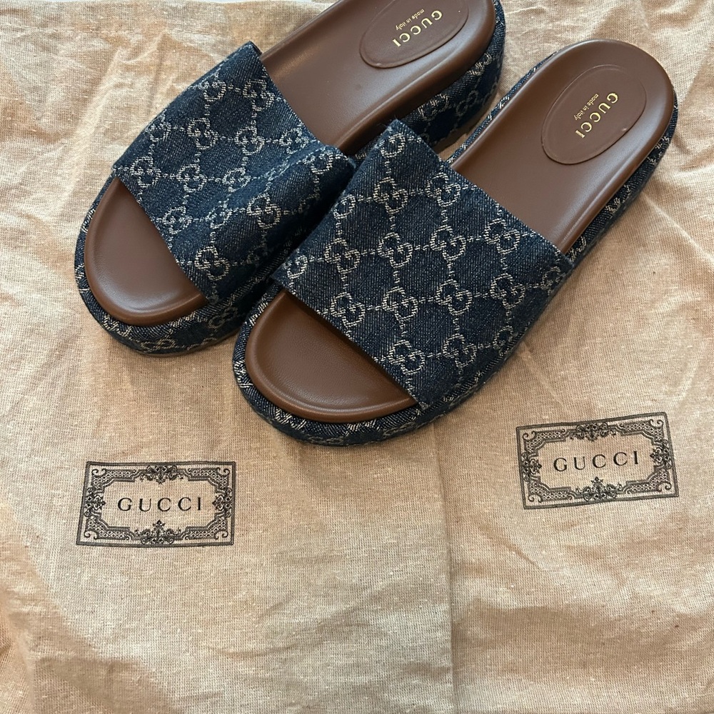 Gucci Blue denim  Slide Sandals size 40